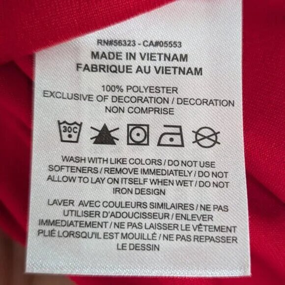 NWT Nike Legend Red Canada Hockey Short Sleeve T-Shirt Sz Medium - Picture 5 of 5